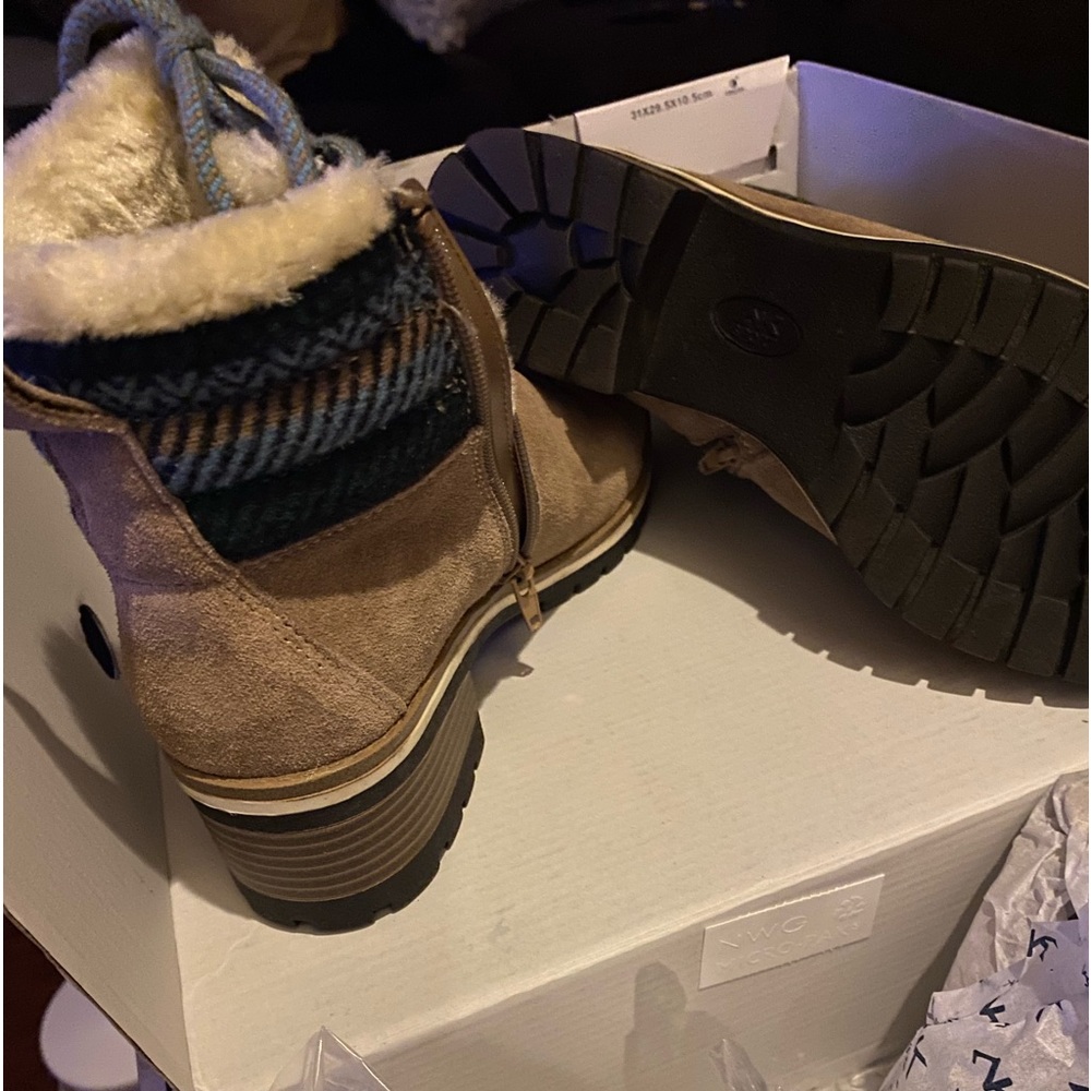 Anne Klein Women's Suede Snow Boot